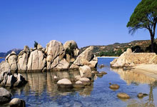 C7娱乐官网：领先12分也不保险！英超战火重燃，三大隐患困扰红军，还真输不的.